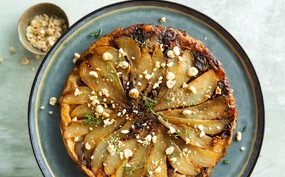 Tarte tatin met brie en peren