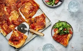 Plaatpizza