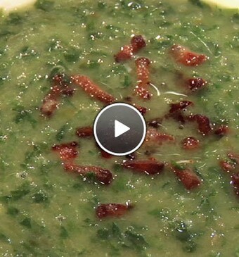 Andijviesoep met aardappel en krokante spekjes