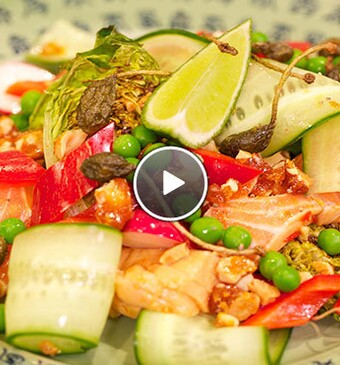 Salade van in limoen gegaarde zalm