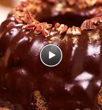 Pecannoten-fudgecake