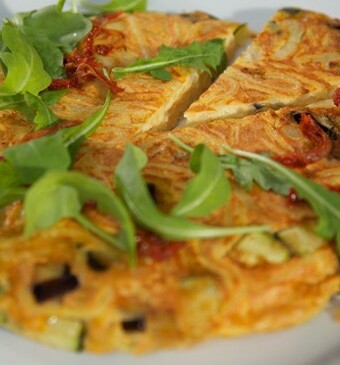 Pasta-omelet
