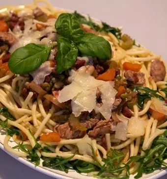 Bucatini alle paesana con rucola (Boerse Bucatini met rucola)