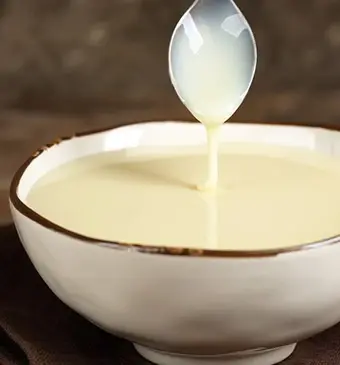 Wat is gecondenseerde melk precies?