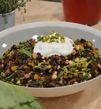 Zwarte rijst, cavolo nero en aubergine pilav