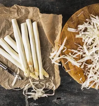 Witte asperges