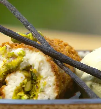Tavuk Gögsü (kippudding)