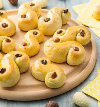 Saffraanbroodjes