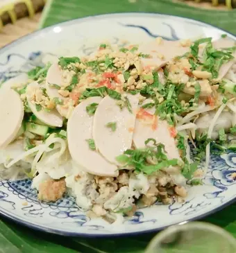 Bánh Cuôn
