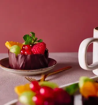 Altijd feest! Chocoladebakjes met Slagroom en Fruit