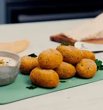 Kabeljauwkroketten met gorgonzolasaus