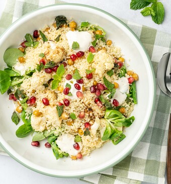 Bloemkool-salade met halloumi