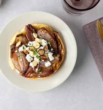 Tarte tatin met sjalot uit het programma Lekker Feestelijk!