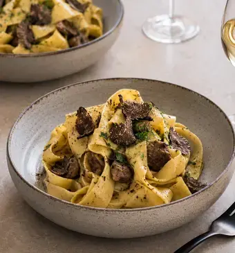 pappardelle met truffel en biefstuk