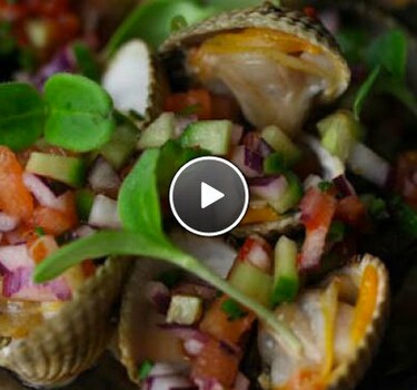 Gebakken schelpjes met Oosterse salsa