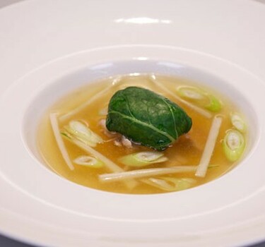 Kippenbouillon met tijgergarnalen