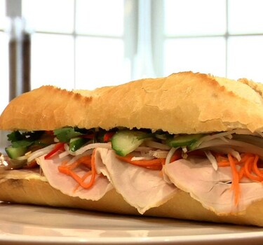 Banh mi Thit