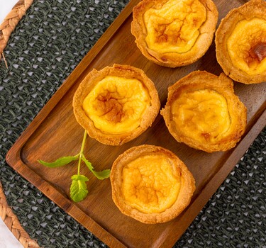 Eveline's Asian Favourites Hong Kong Style Egg Tarts