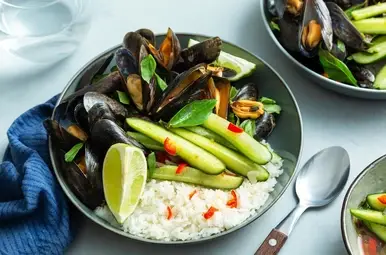 Mosselen met chili, komkommer en kokosrijst