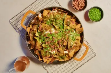 24Kitchen_Doritoes_PoutineNachoplate_L.jpg