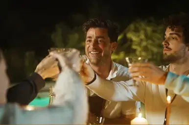 Hugo proost met het gezin van Stephanie en Leopold