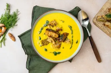Wortelsoep met croutons en kruidenolie uit het programma Lekker Snel.