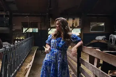 Miljuschka bezoekt geitenboerderij Riedammerhoeve in Amsterdam.