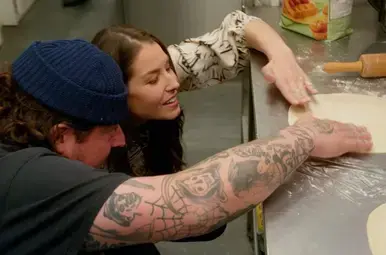 Perry en Amber maken zelf rotiplaten