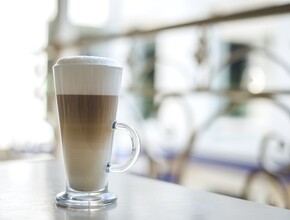 Latte macchiato