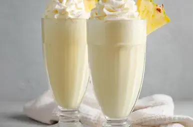 Piña colada milkshake