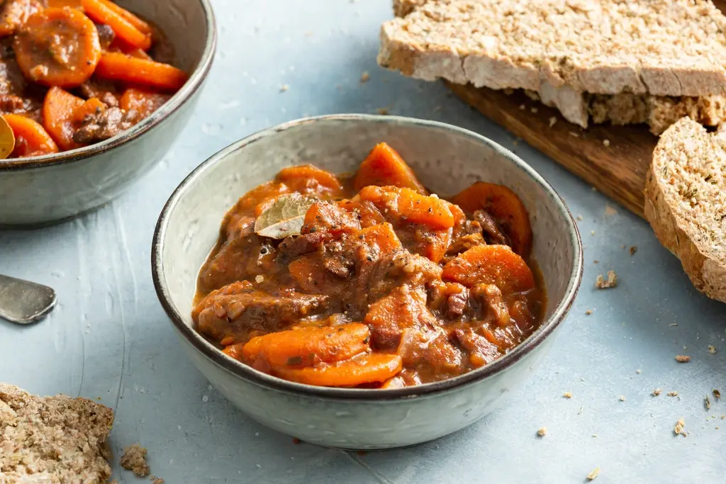 Provençaals stoofvlees uit de oven met easy brood