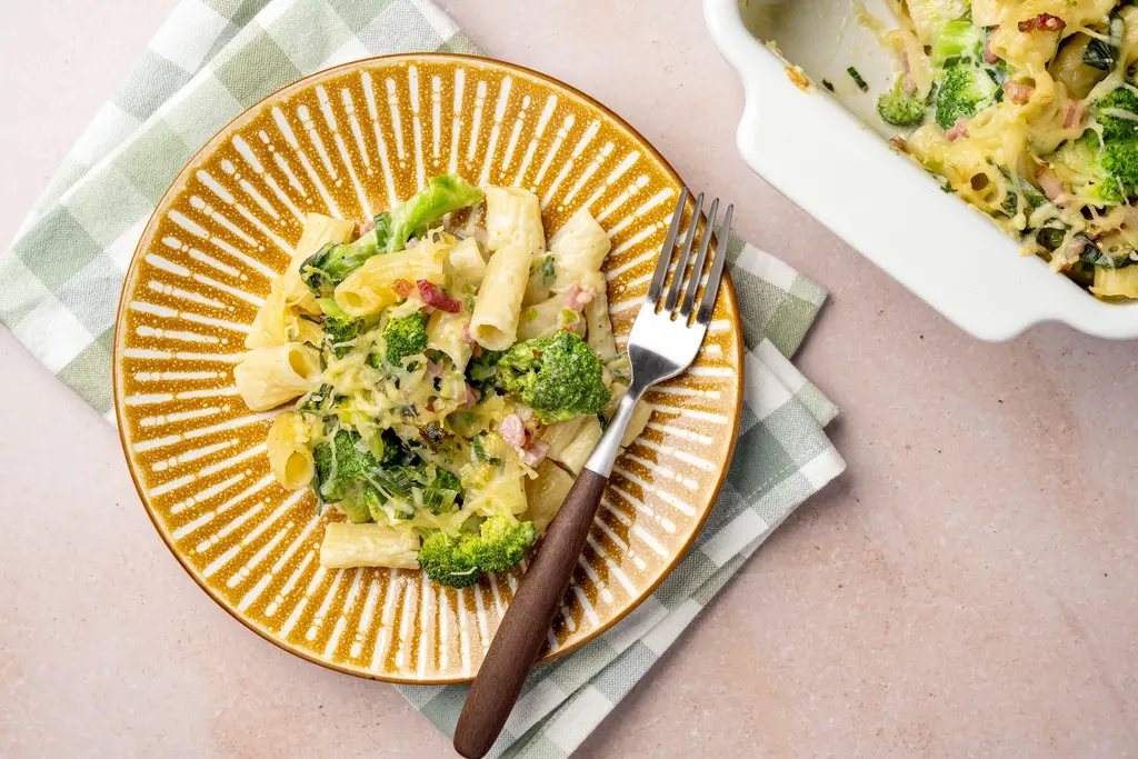 Broccolischotel met pasta