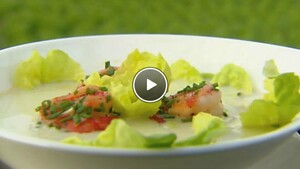 Kropslasoep met gebakken gamba’s en tomatenbrood