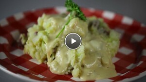 Spitskoolstamppot met chorizo en kaassaus