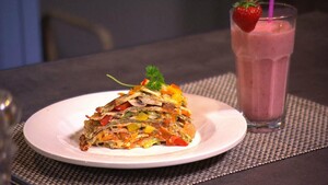 Hartige pannenkoekentaart met vitamineshake