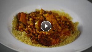 Couscous met pompoen, smen en oranjebloesemwater