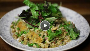 Macaronischotel met kip & doperwten