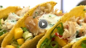 Taco met mango en makreel