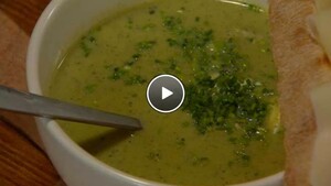 Courgettesoep met crème fraîche