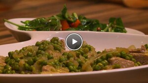 Spezzatino con piselli & Insalata con Melagrana