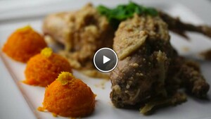 Konijn met pindasaus en zoete aardappelpuree