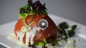 Bombe van gerookte zalm met kruidencrème fraice