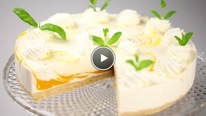 Gemarmerde mango-yoghurttaart
