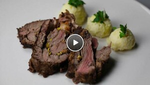 Matambre relleno en caldo, gekookt gevuld ribstuk & Yampuree met saffraan
