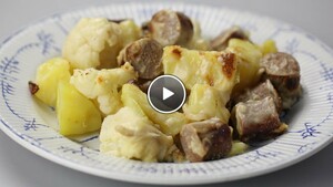 Bloemkool in kaassaus met saucijzen