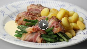 Zelfgemaakte slavinken met gebakken krieltjes met mayo
