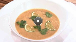 Prei en limoensoep met kokosmelk