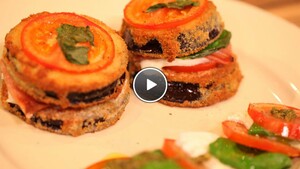 Torre di Melenzane (toren van aubergine) & Salade Caprese con pesto (tomaten mozzarella met pesto)