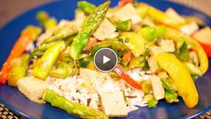 Sesam tofu wok