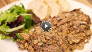 Polpettone alla Giovanni con funghi ( gehaktbal met champignonsaus)